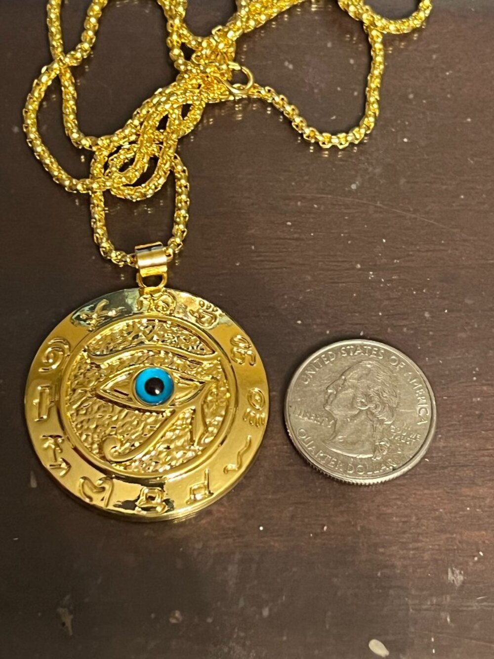 Gold-Tone Eye of Horus Pendant Necklace (502)